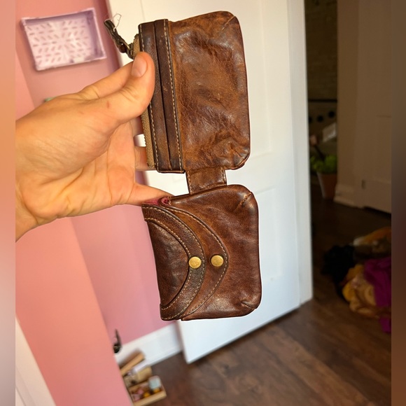 leather juicy couture wallet - Picture 3 of 12